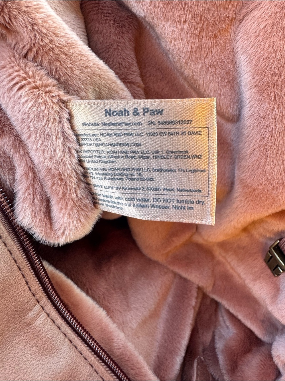 NWOT Noah and Paw Satchel/Carrier -soft lining - Picture 8 of 11